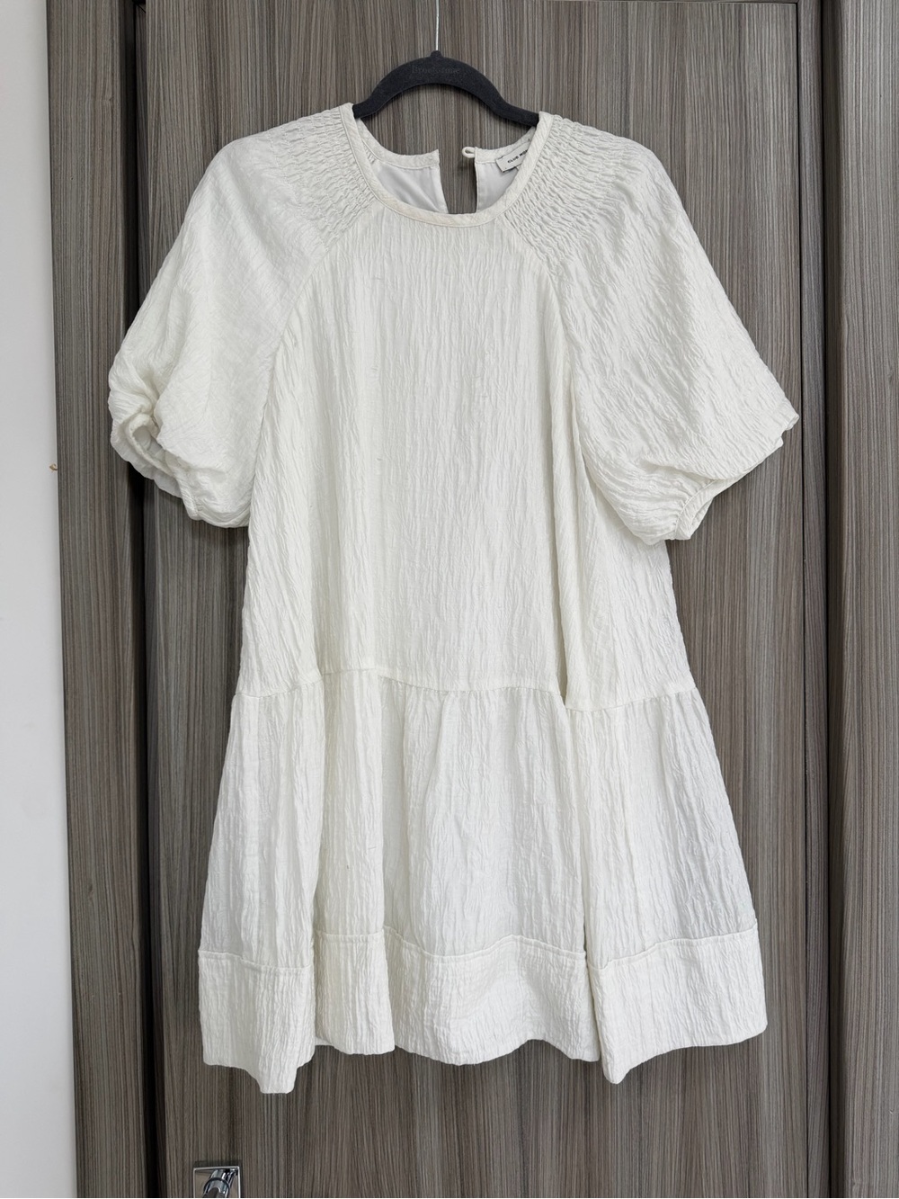 Club Monaco White Textured Puff Sleeve Dress